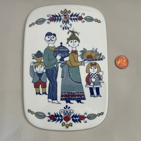 Vintage Turi Design Porcelain Wall Plaque - Picture 6 of 6